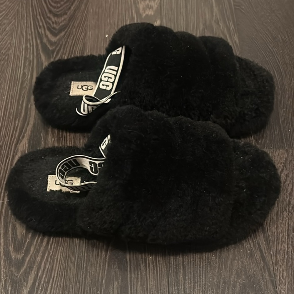 Ugg Women’s Fluff Yeah Sandal Slide Slippers